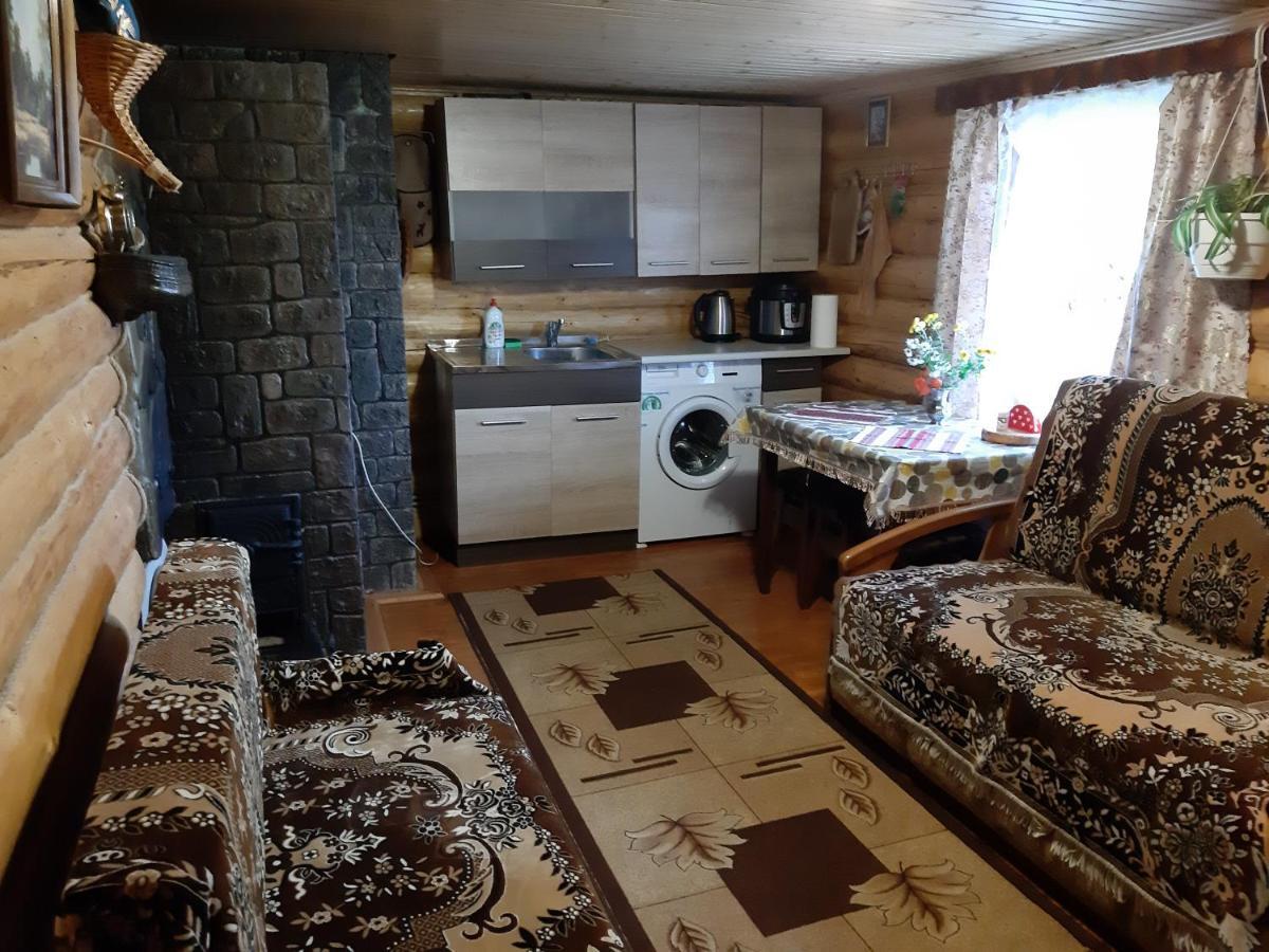 Дерев'Яний Будинок З Банею Oriv Exterior foto
